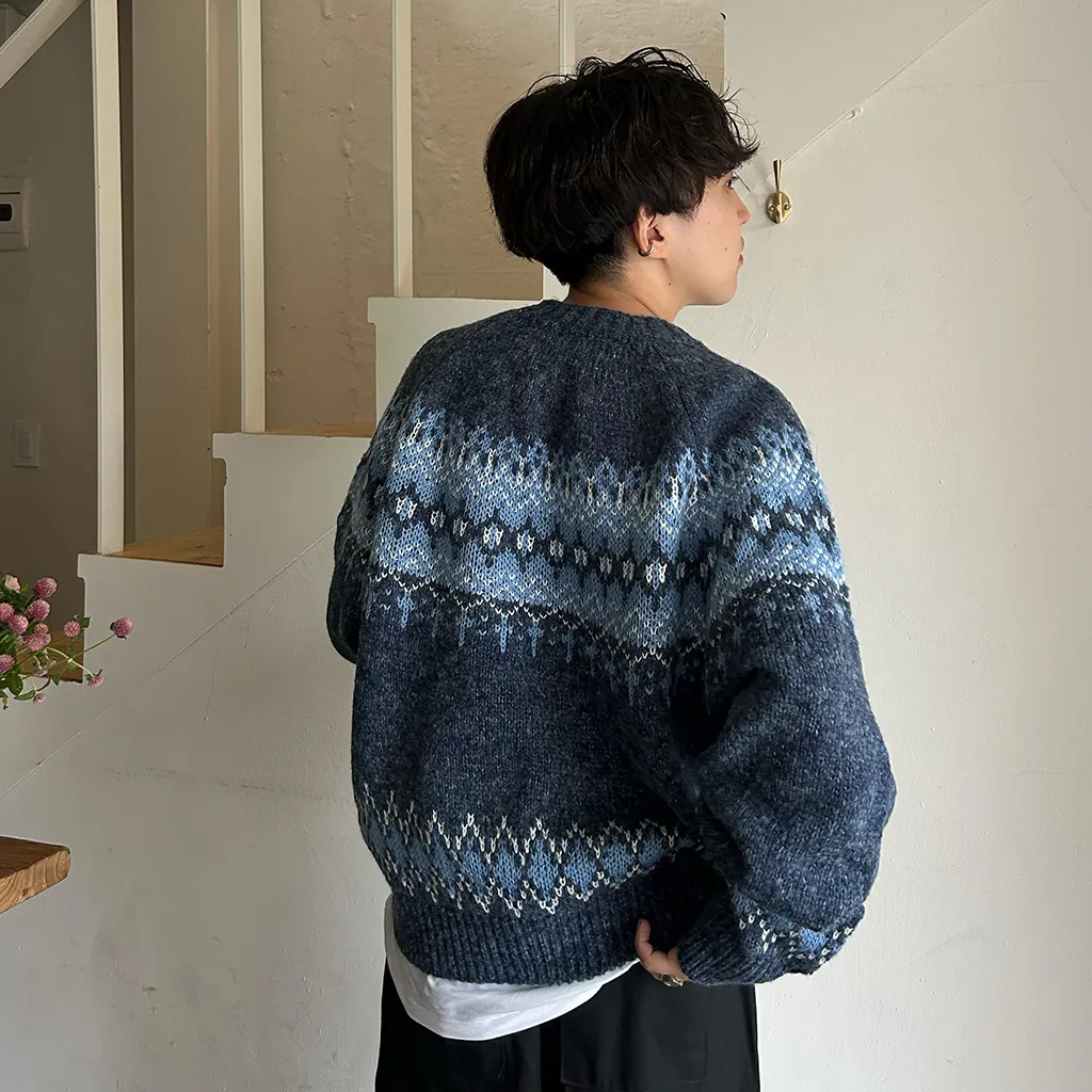秋再入荷ノルディックラウンドニット
