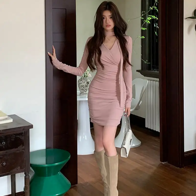 ワンピース Vネック 美人度アップ 膝上 長袖 ピンク