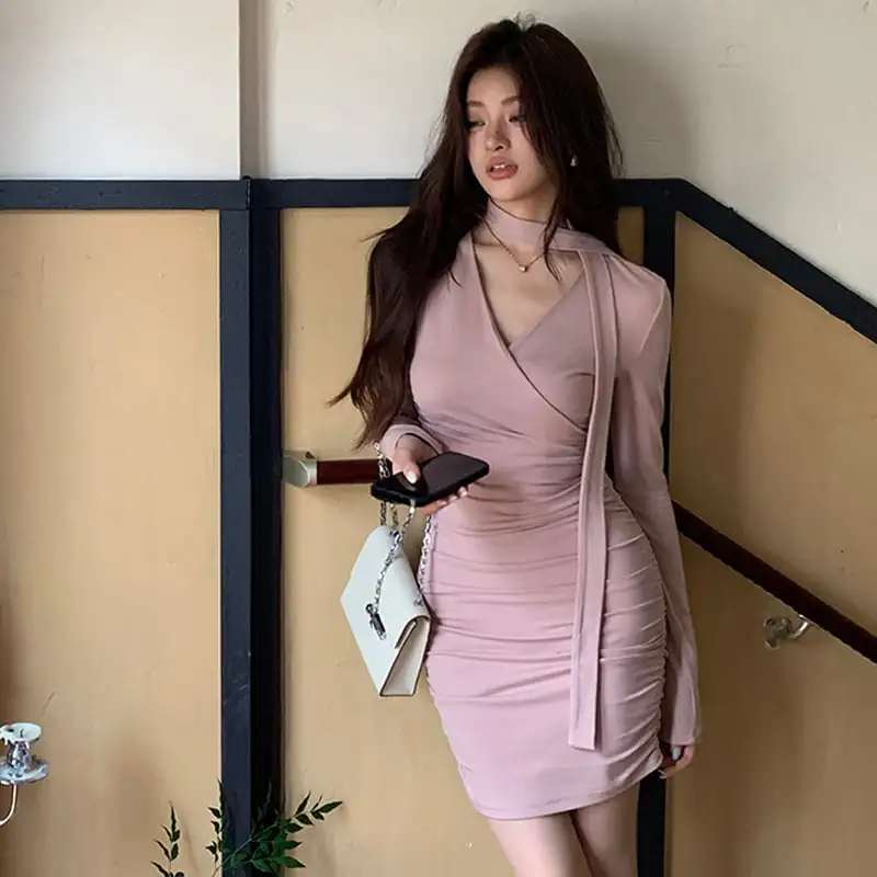 ワンピース Vネック 美人度アップ 膝上 長袖 ピンク