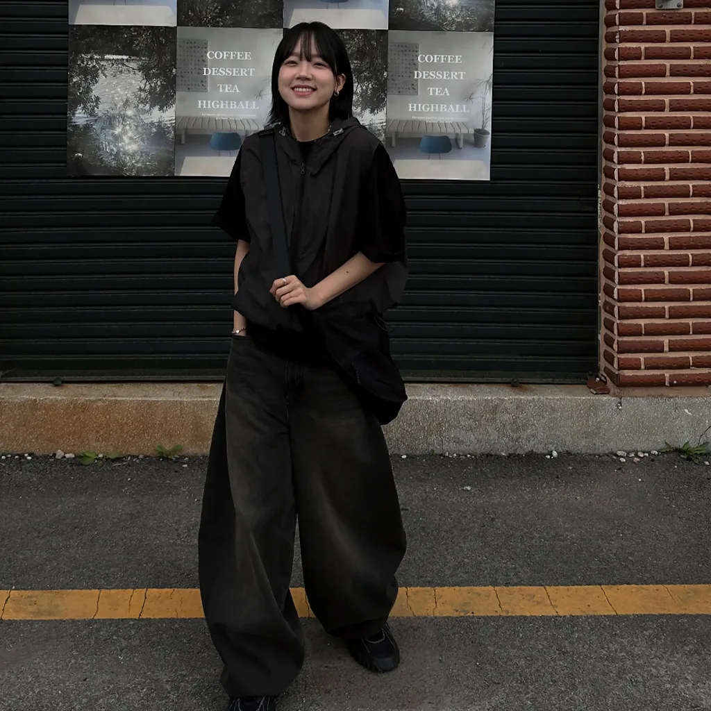 ユニセックス バルーンワイドデニムパンツ