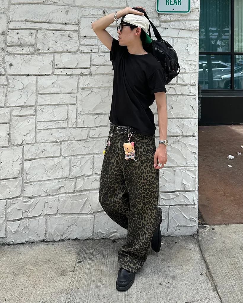 ユニセックスレオパードワイドパンツ