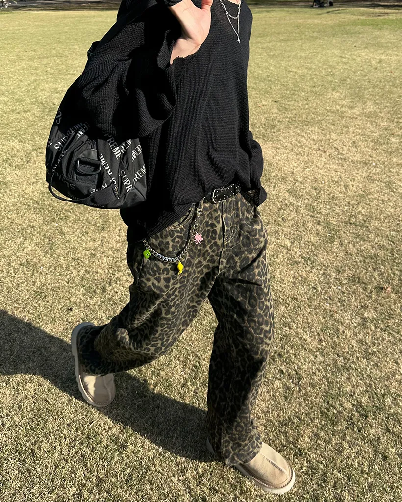 ユニセックスレオパードワイドパンツ