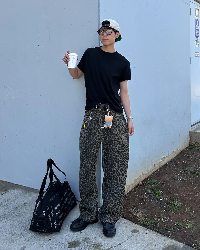 ユニセックスレオパードワイドパンツ