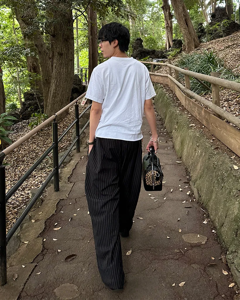 ユニセックスストライプワイドフィットスラックス