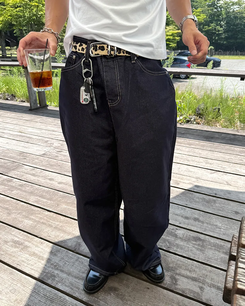 ノンフェードデニムパンツ