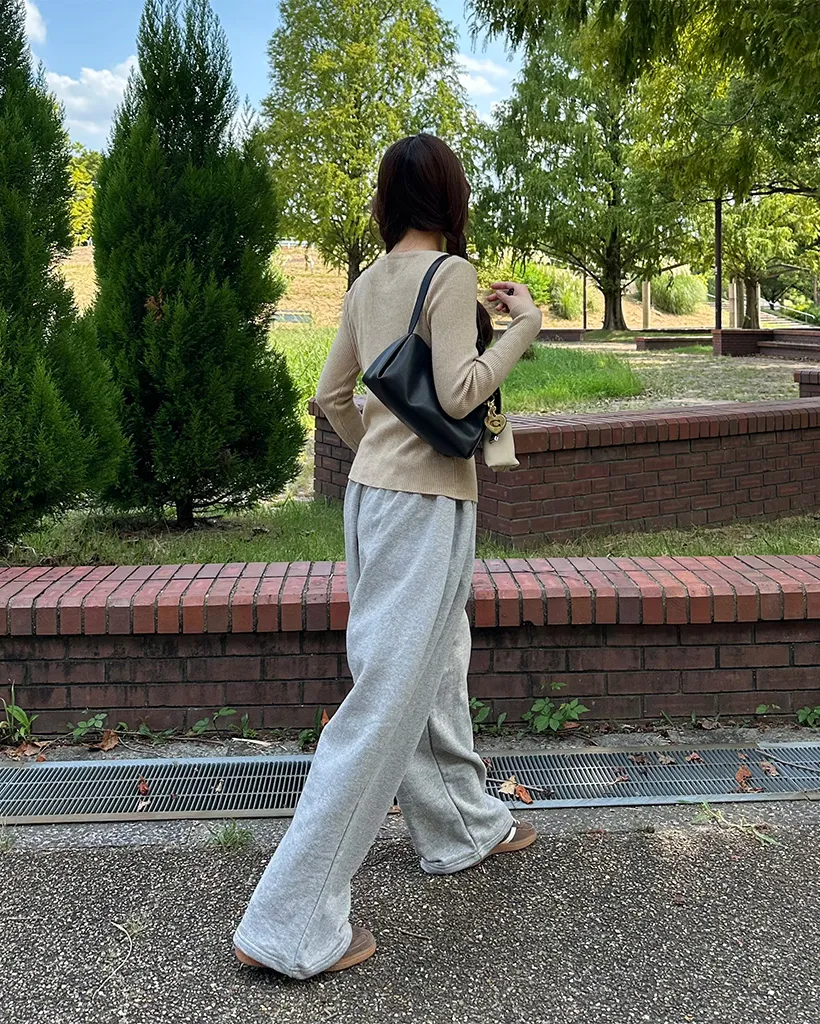 サイドインタックワイドスウェットパンツ