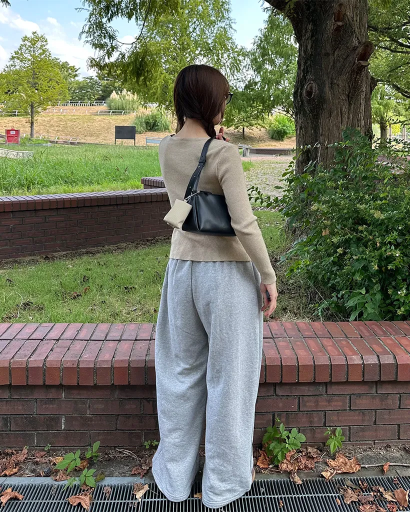 サイドインタックワイドスウェットパンツ