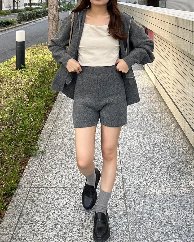 ダブルジップパーカー＆ショートパンツセット