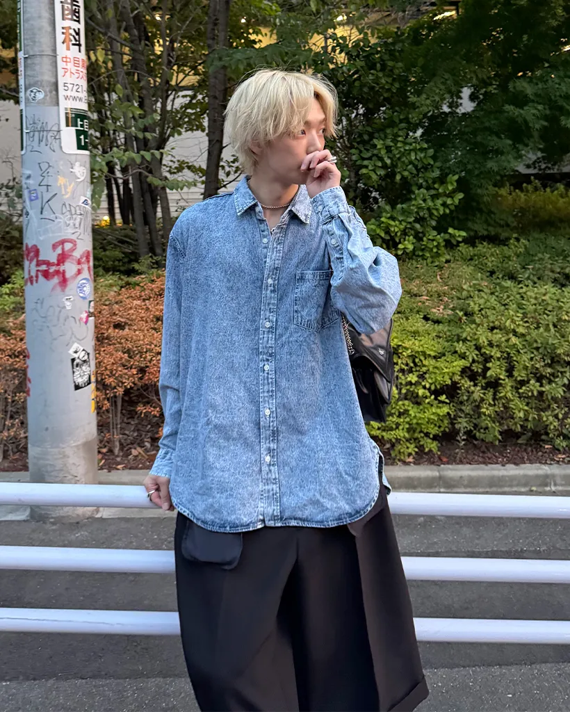 ウォッシュデニムシャツ