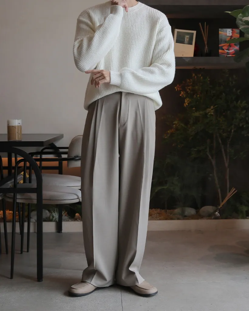 タック入りワイドスラックス