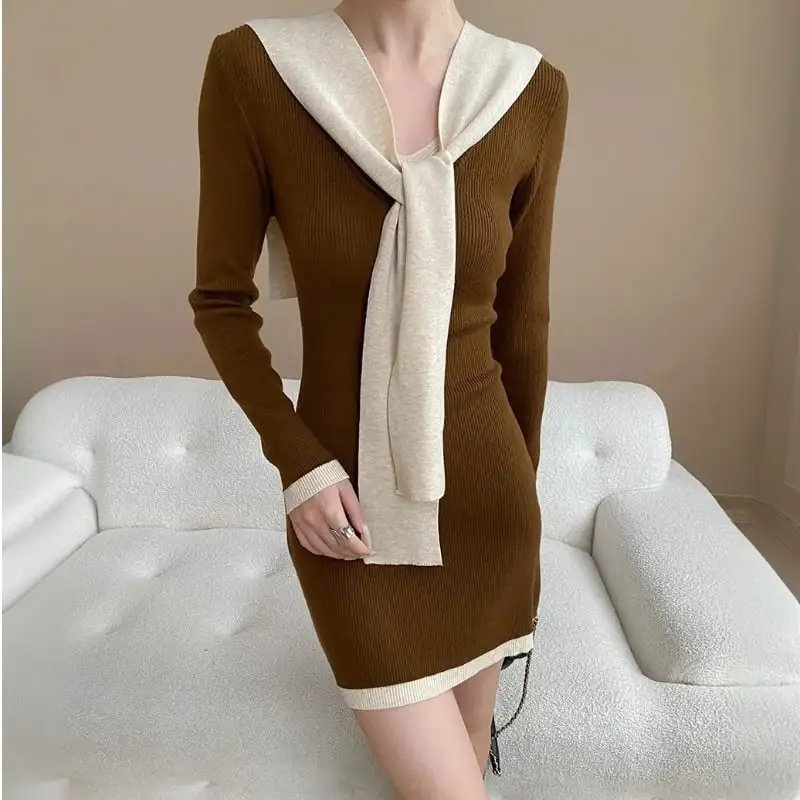 ワンピース 3色展開 ニット 配色 膝上 ダークグレー コーヒー色 ブラック