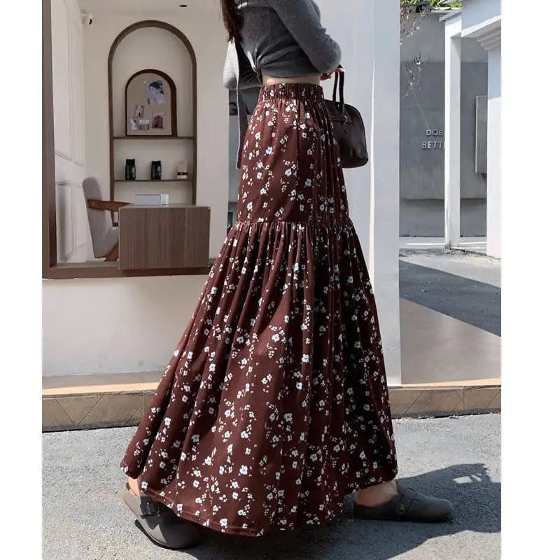 ボトムス スカート 2色展開 ビロード 花柄 ロング丈 視線集中 ブラック コーヒー色