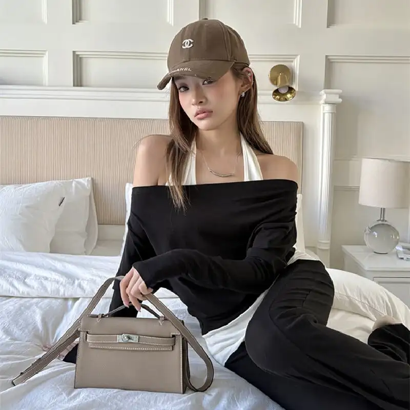 セットアップ トップス+カジュアルパンツ ロング丈 マイクロベルボトム ブラック