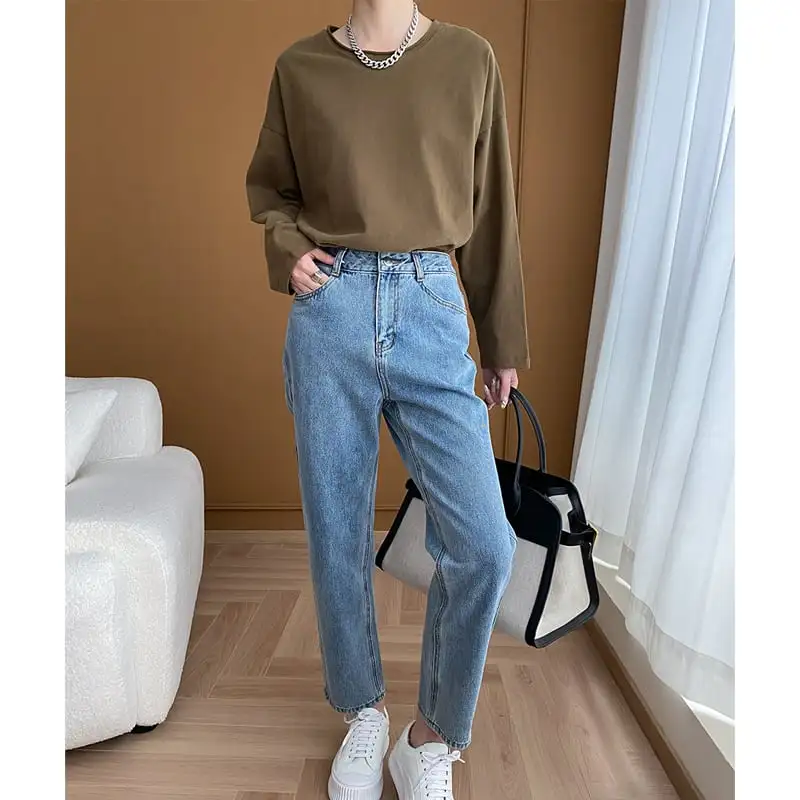 ボトムス デニムパンツ アンクル丈 すっきり見える ジーンズ ライトブルー