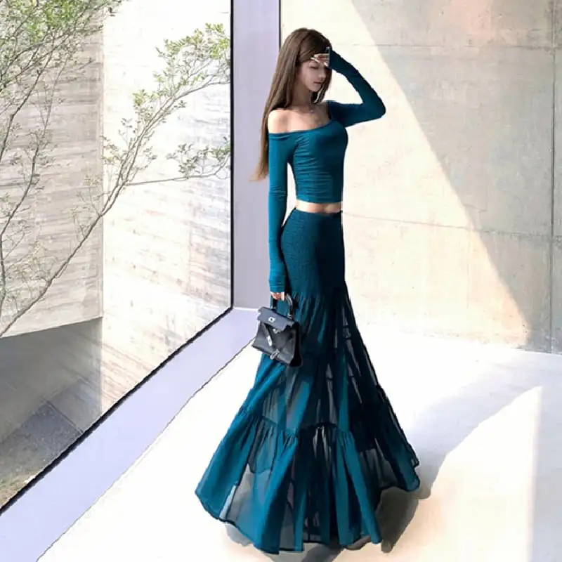 セットアップ トップス+スカート ボートネックデザイン 無地 ブルー