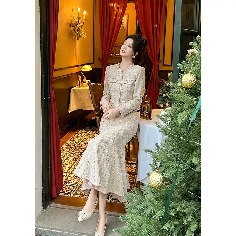 セットアップ デザイン感 ツイード フィッシュテール スパンコール トップス+スカート