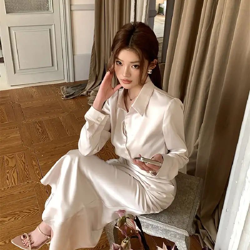 セットアップ トップス+スカート 気質溢れる 落ち感 長袖 ベージュ