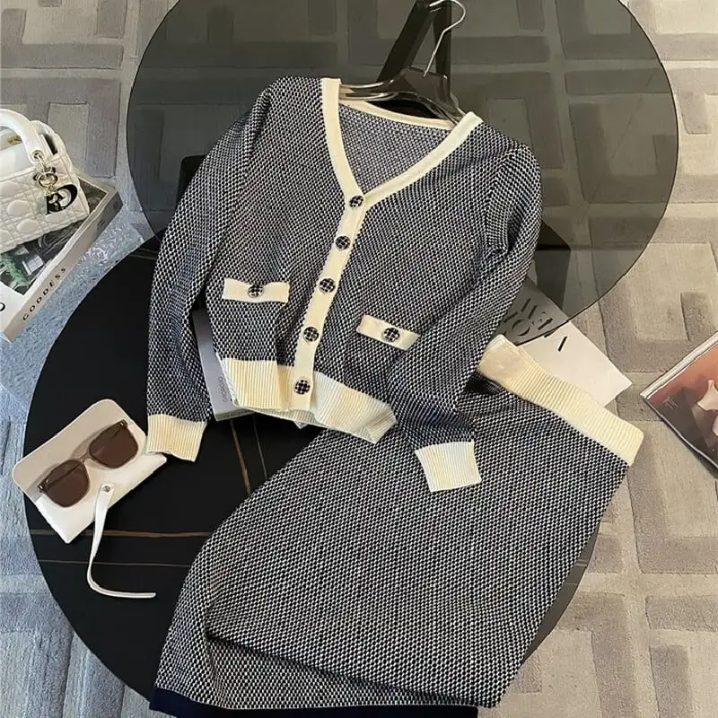 セットアップ トップス+スカート ニット Vネック フェミニン