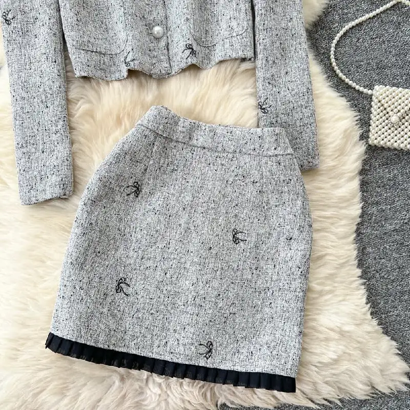 セットアップ ジャケット+スカート 刺繡 スパンコール 長袖