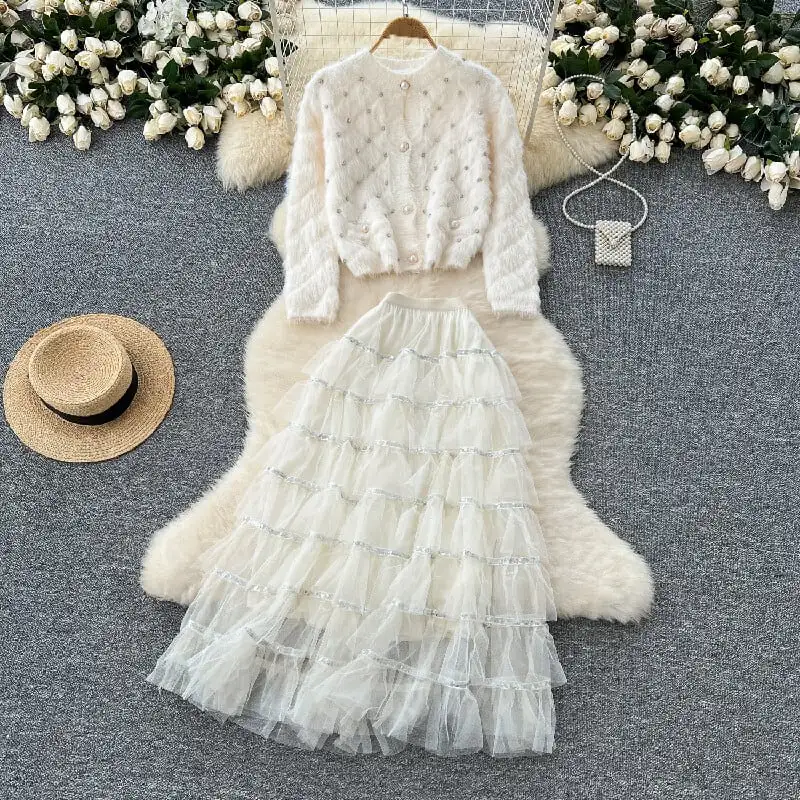 セットアップ セーター+スカート 2色展開 ラインストーン ライトベージュ ライトブラウン