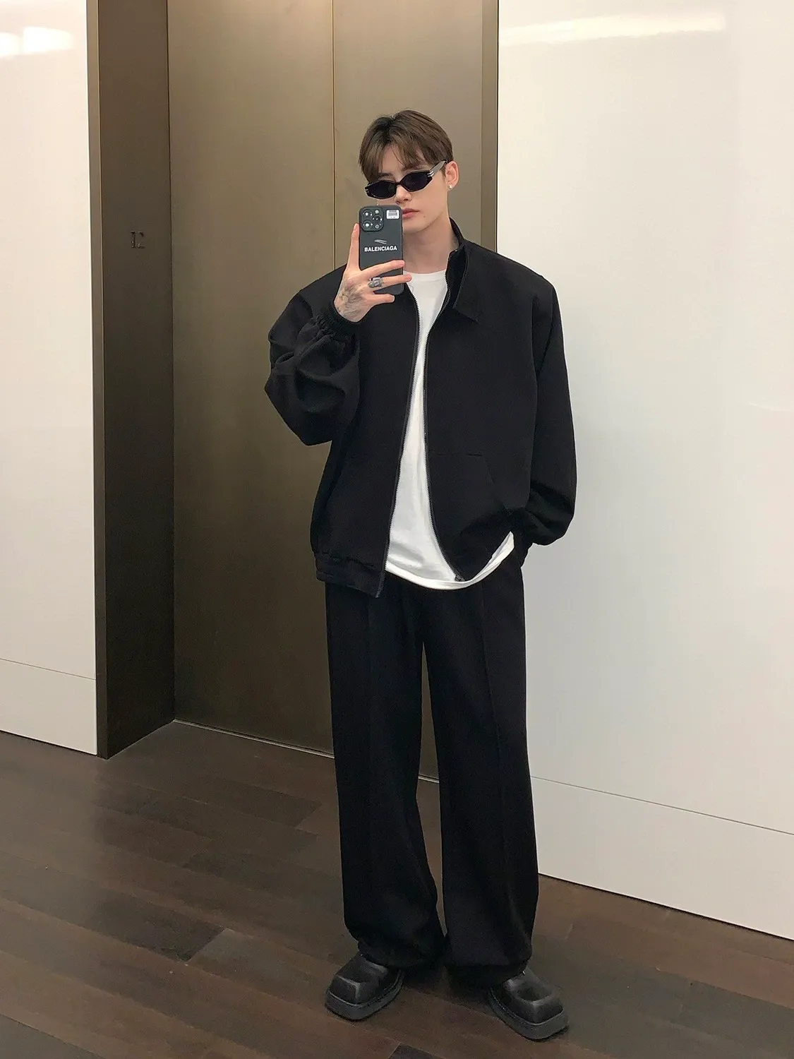 セットアップ デザイン感 カジュアル スタンドネック アウター+ルーズ 長ズボン