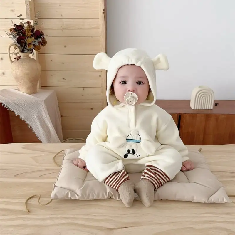 【66-100cm】フード付きペット柄ロンパース