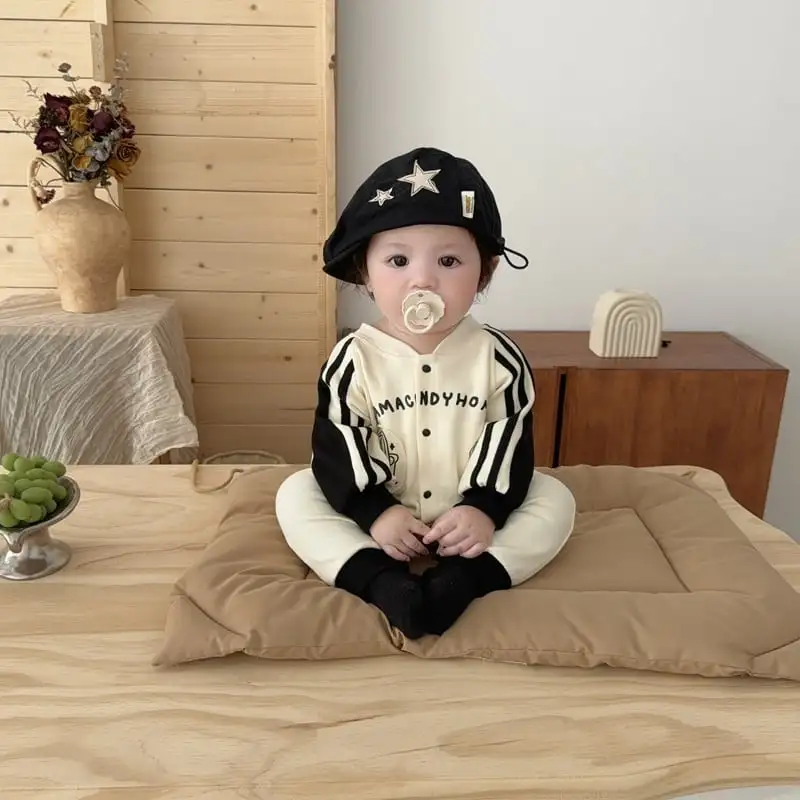 【66-100cm】ストライプ袖 ロンパース