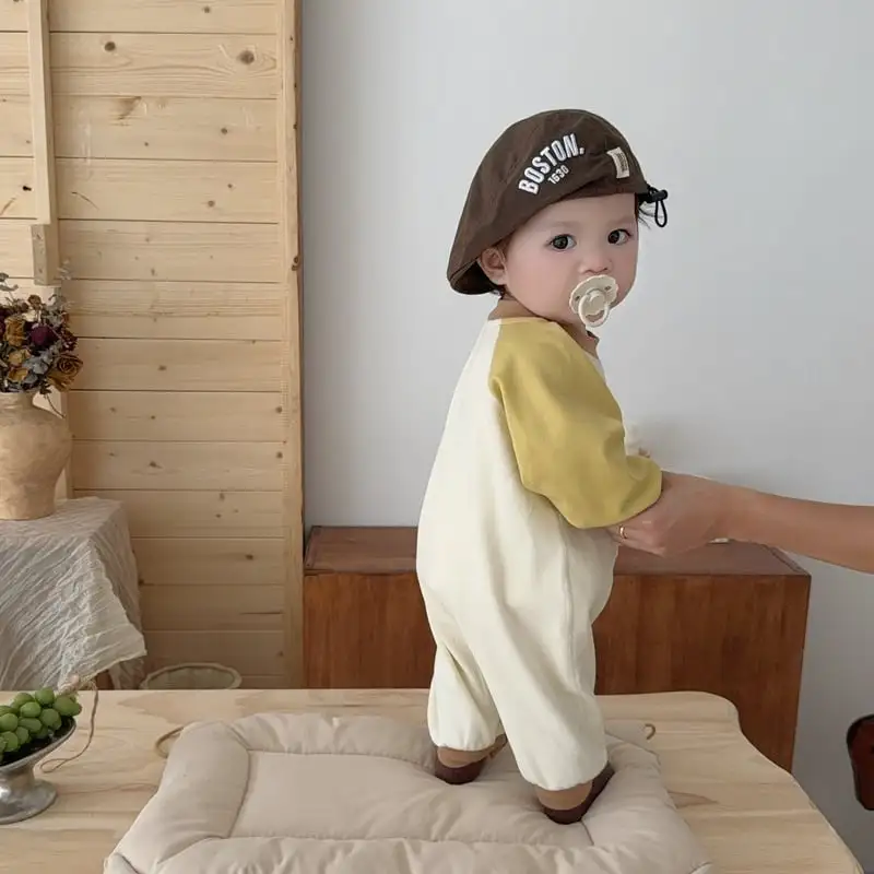 【66-100cm】カラーバリツリー柄ロンパース