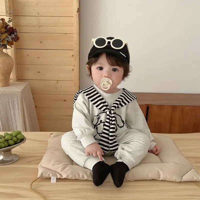 【66-100cm】ペット柄セーラー風ロンパース