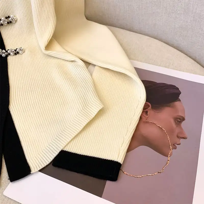 トップス セーター 2色展開 スクエアネック 配色 ブラック ベージュ S M L