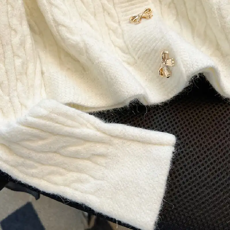 トップス セーター 2色展開 ニット 蝶結び 長袖 ホワイト レッド