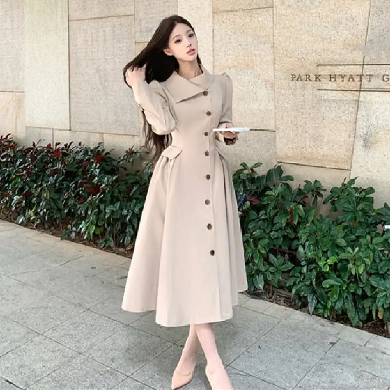 トレンチ風ワンピース 大人カジュアル すっきり ダークベージュ