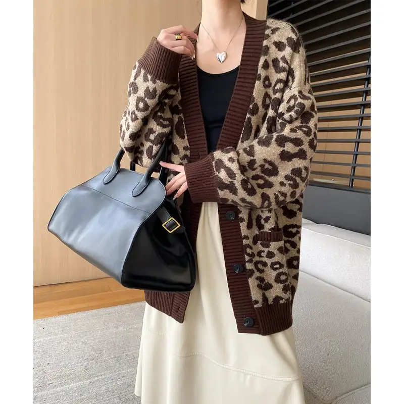 ヒョウ柄 カーディガン くつろぎ ゆったり カジュアル コーヒー色 グレー