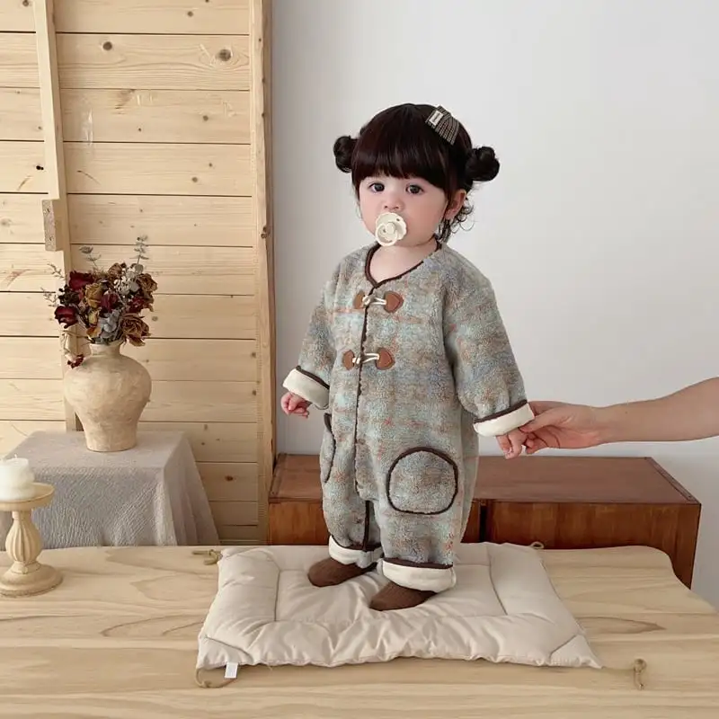 【66-100cm】暖かい防寒オールインワン＆マフラー