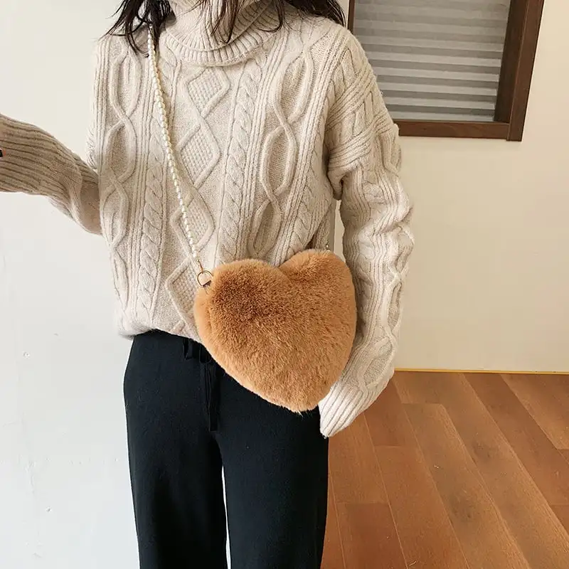 バッグ ショルダーバッグ 可愛い チェーンバッグ 大容量 ビロード 心 ファッション