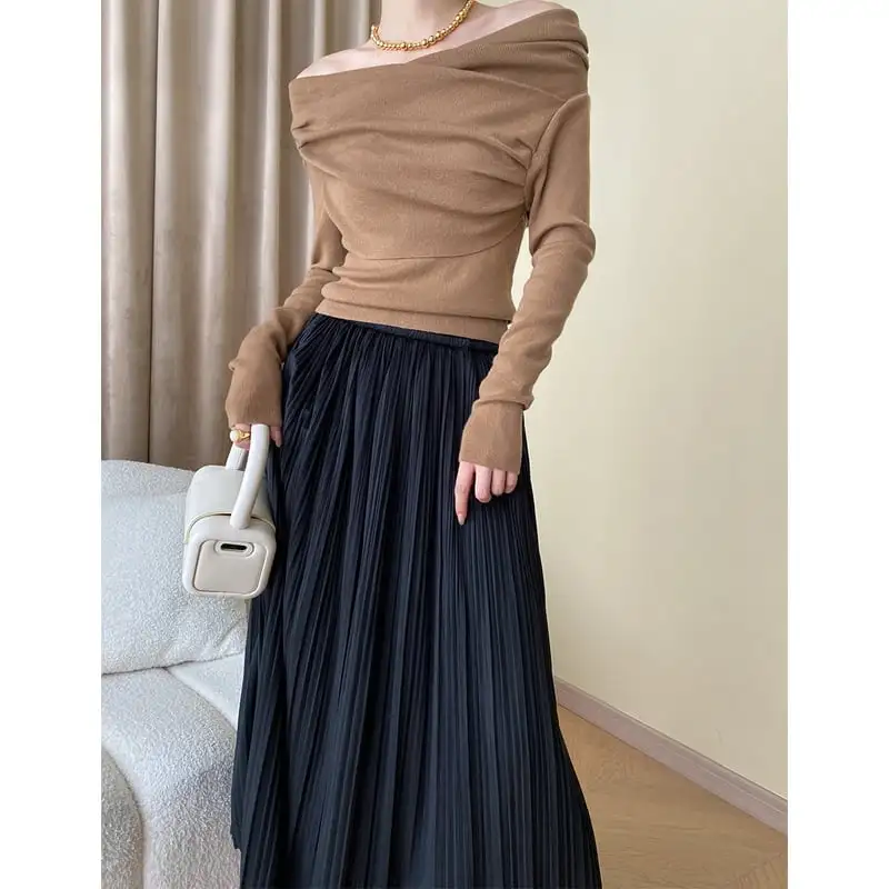 トップス ニット 4色展開 ボートネックデザイン 長袖