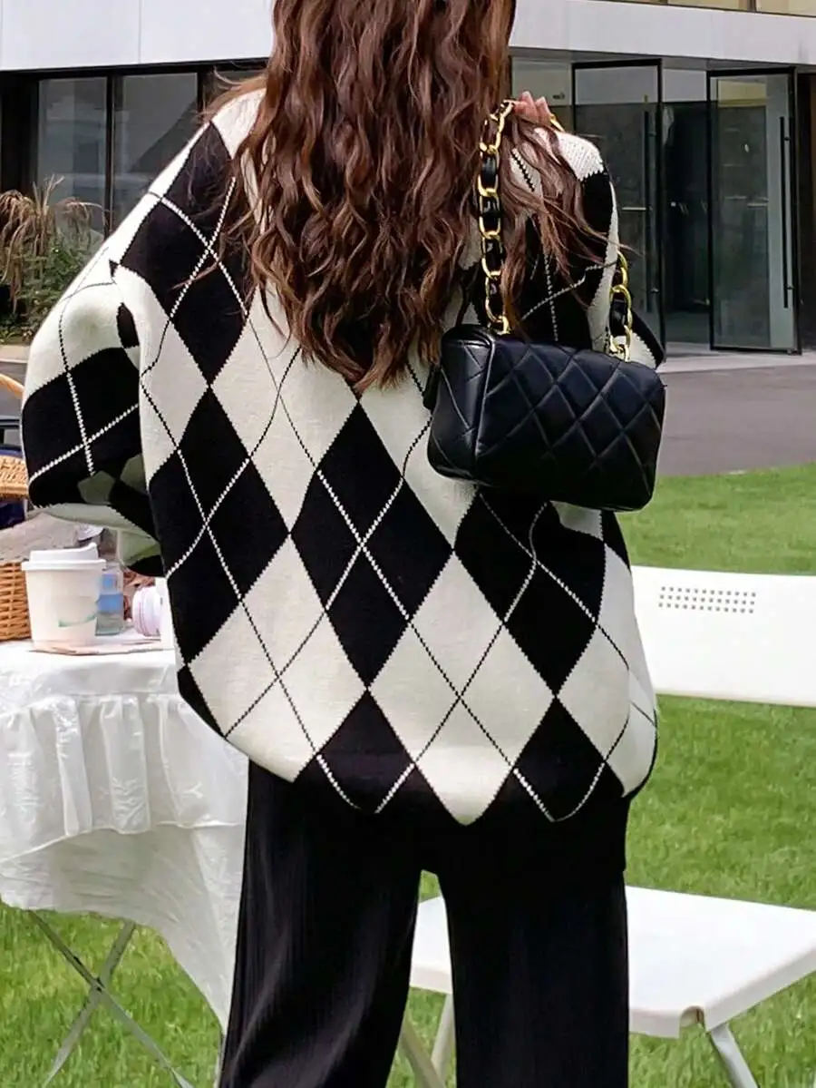 オーバーサイズアーガイルクルーネックセーター