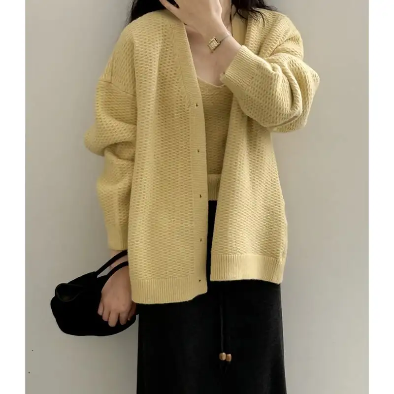 3colors ニット カーディガンセット タンクトップ付き シングルブレスト