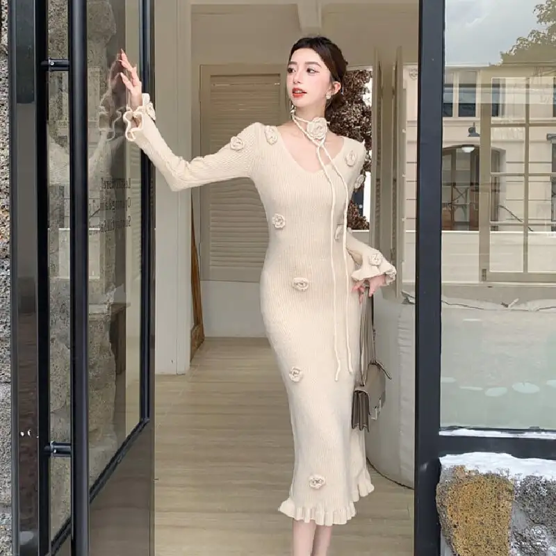 ワンピース ニット 気質溢れる 立体フラワーデザイン ダークベージュ