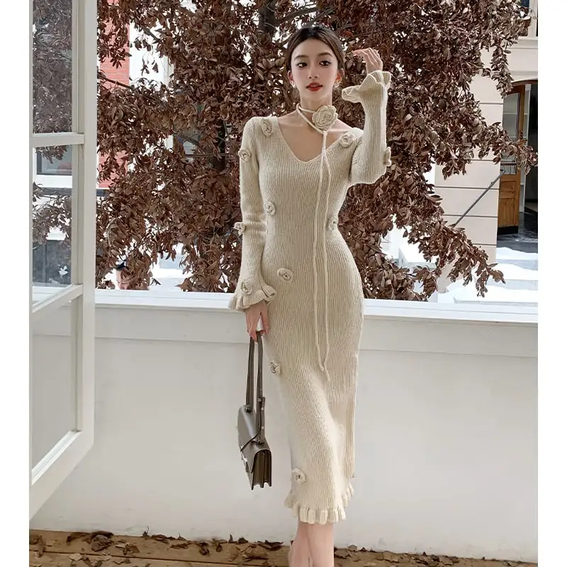 ワンピース ニット 気質溢れる 立体フラワーデザイン ダークベージュ