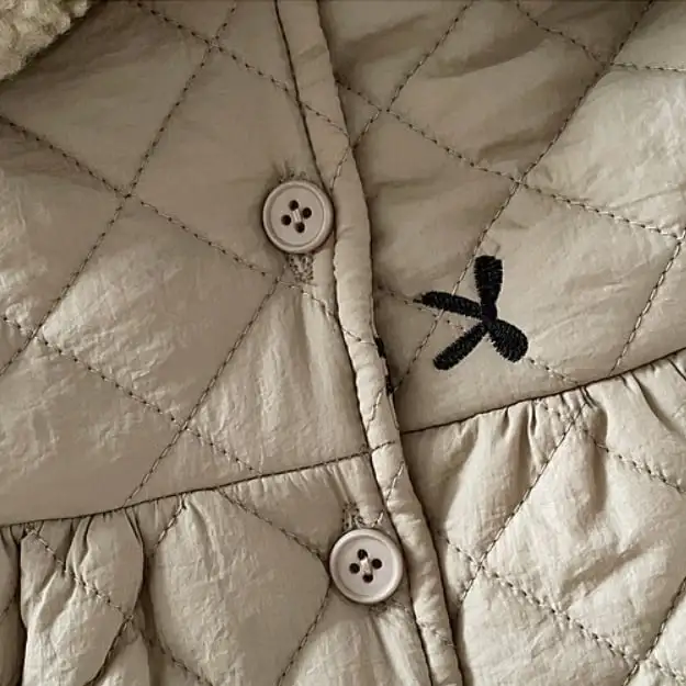 【BABY】冬新作　暖かいリボン柄アウター