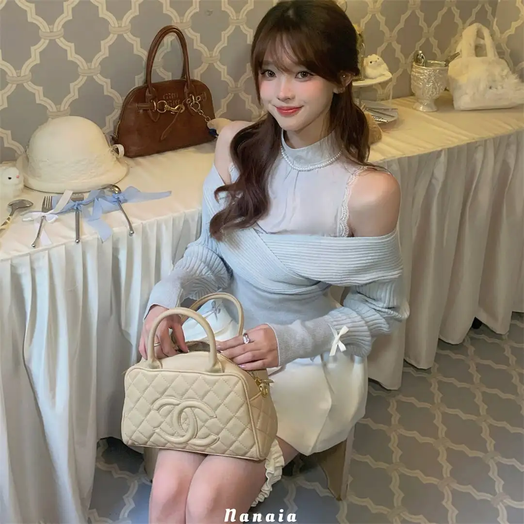 セットアップ 可愛い レースオフショルダー 重ね着風ニットトップス＆スカート