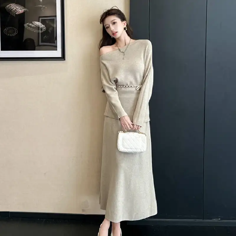 セットアップ ニット オフショルダー トップス+スカート ダークベージュ ブラック