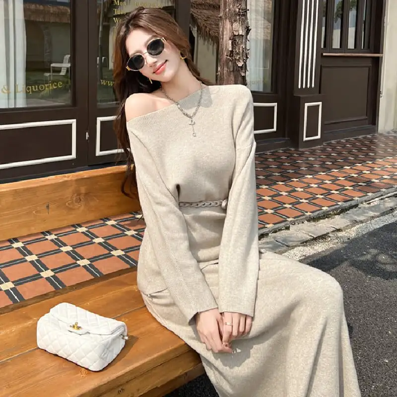 セットアップ ニット オフショルダー トップス+スカート ダークベージュ ブラック