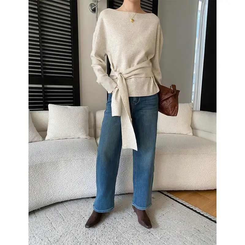 トップス ニット セーター タイで絡む すっきり シルエット