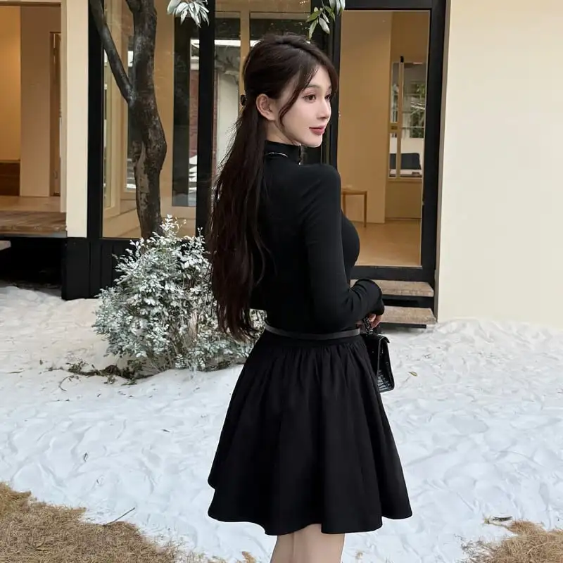 ワンピース シルエット デイリー 着こなし 長袖 ブラック