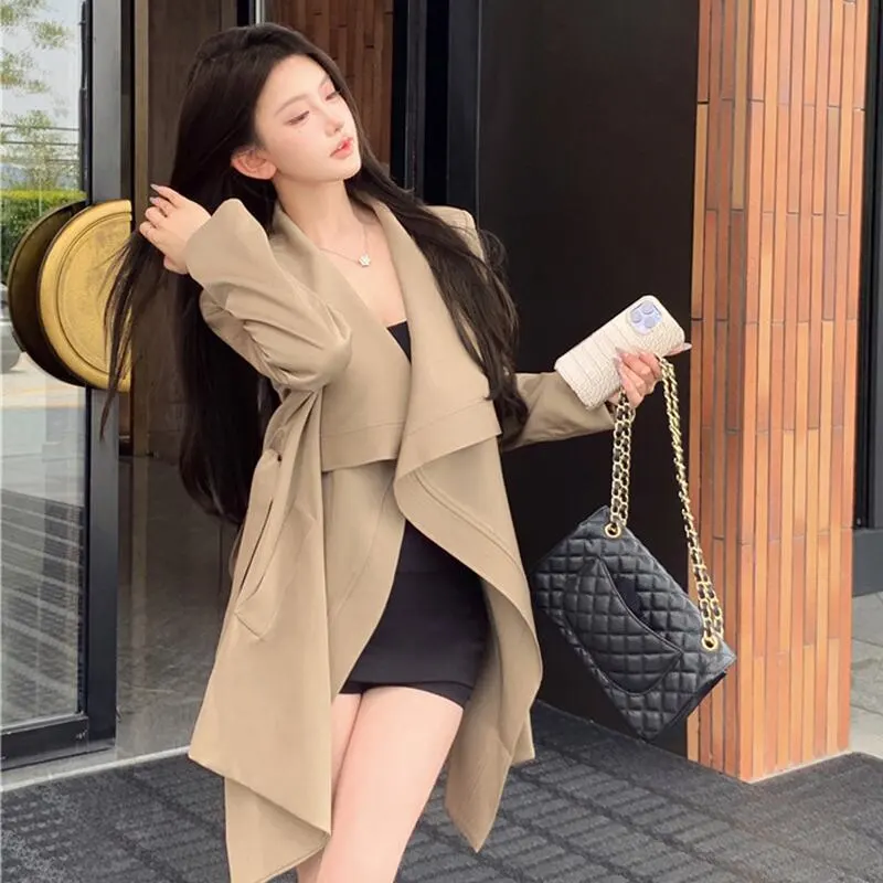 アウター トレンチコート ビッグラペル ミドル丈 抜け感 気質溢れる