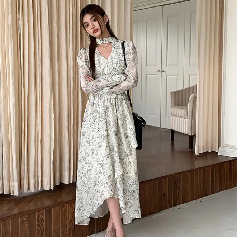 ワンピース Vネック 肩パフ 長袖 ロング丈 花柄 気質溢れる