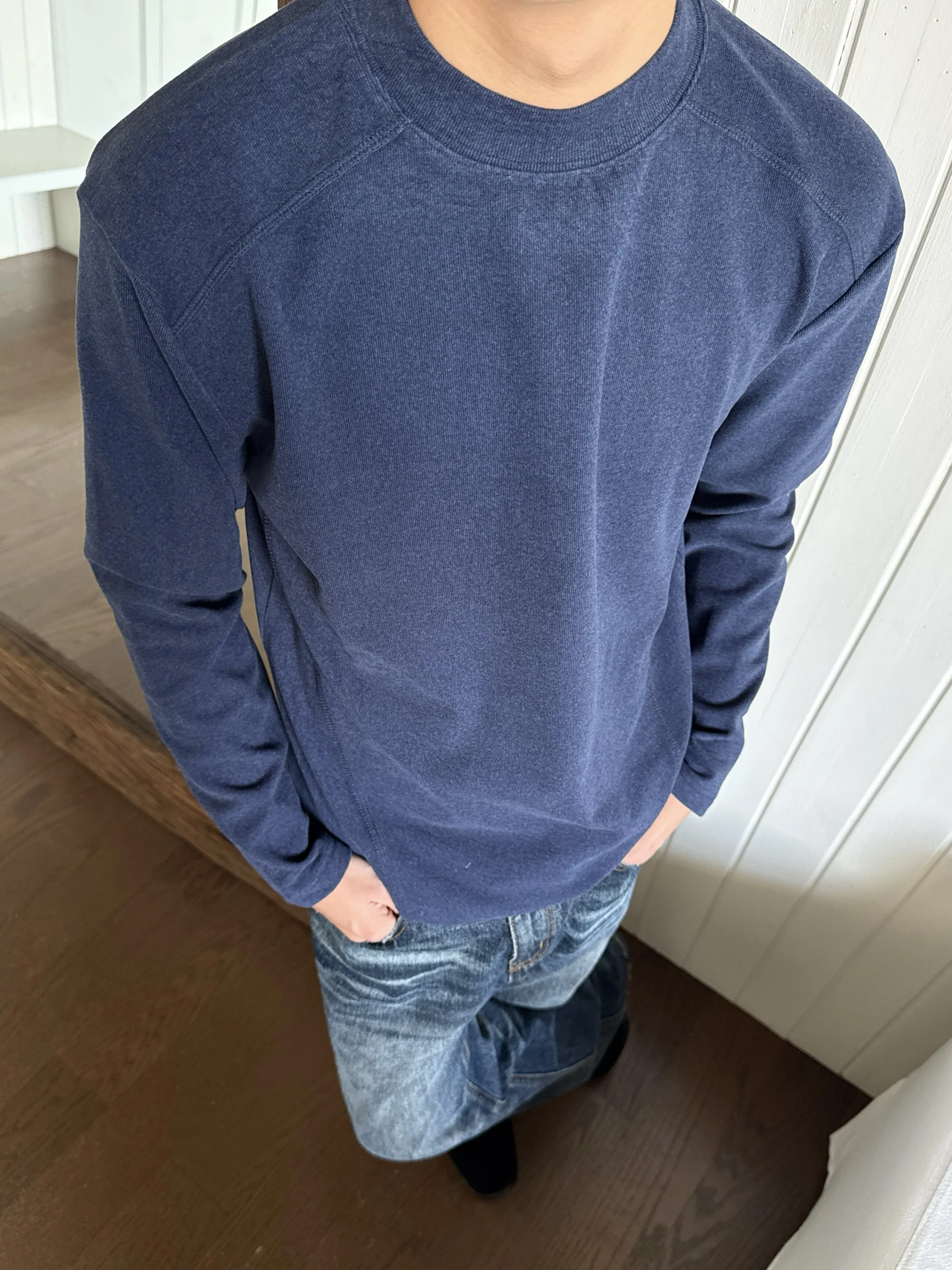 レトロ ラウンドネック 合わせやすい 人気 長袖 Tシャツ