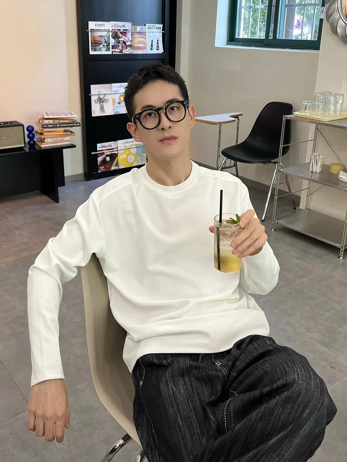 カジュアル シンプル ラウンドネック ディリー 長袖 Tシャツ